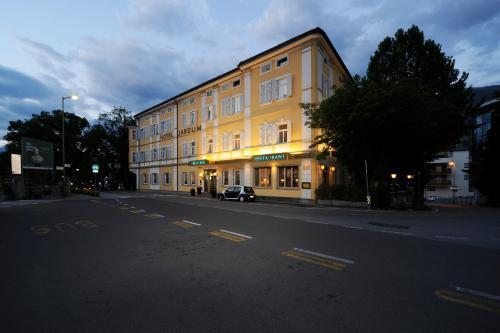 Hotel Jarolim Bresanona Exterior foto